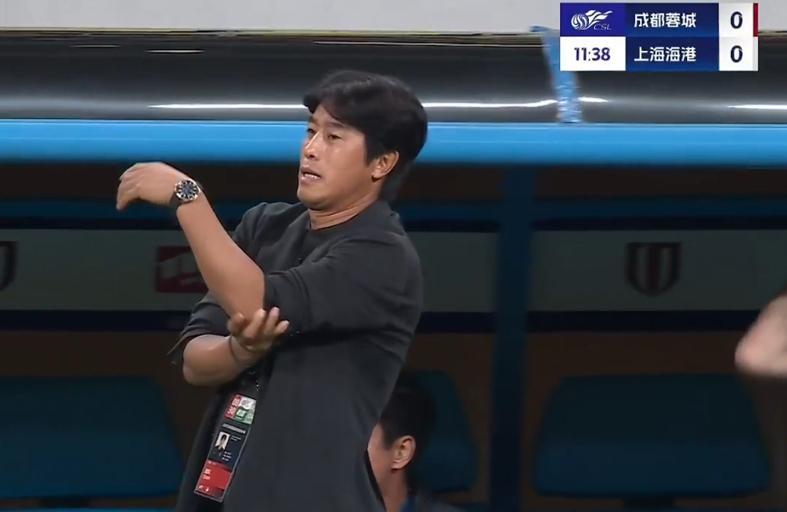 4-1 1-1 中超疯狂一夜!徐正源完爆穆斯卡特 亚泰煮熟的鸭子飞了